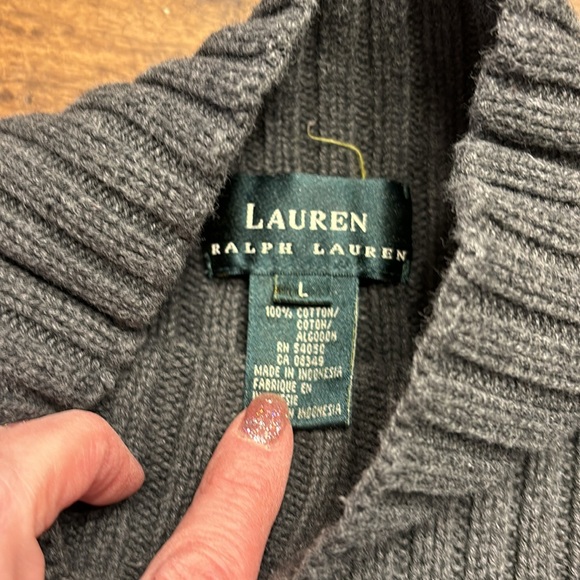 Lauren women’s sweater - Picture 2 of 4